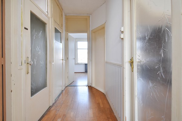 Medium property photo - Van den Berghstraat 6A, 2522 ZP Den Haag